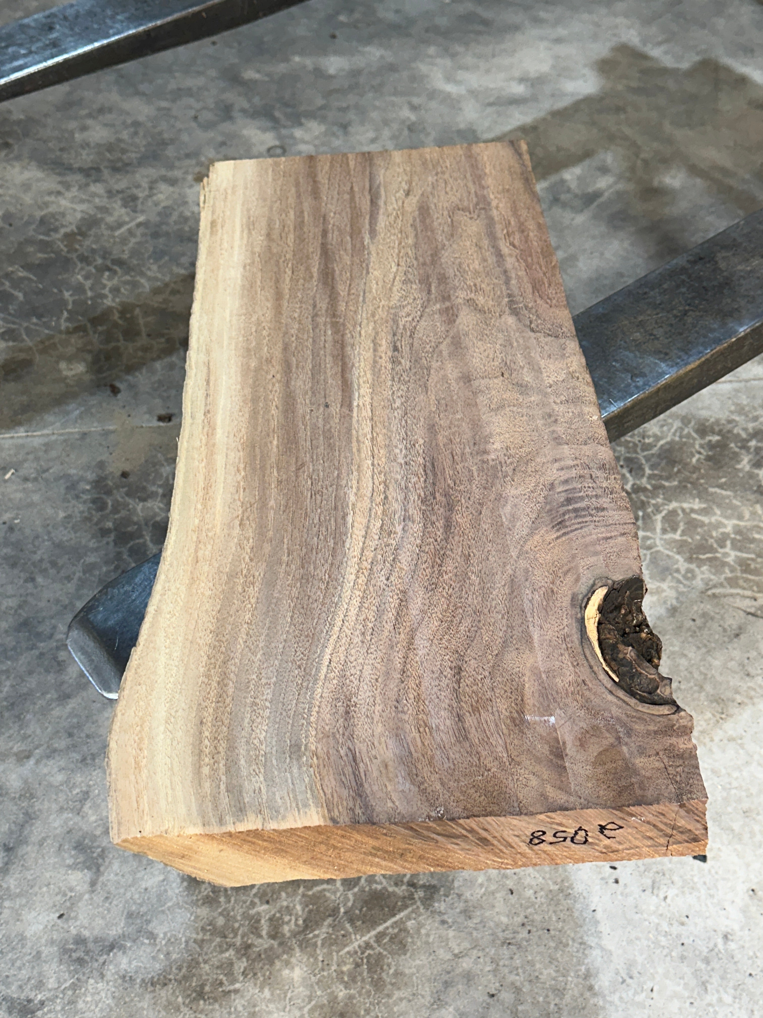 diySupplies blackwalnutslabwoodpic